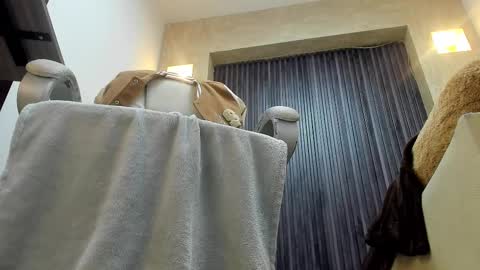 Snapshot of _tiffany_queen chatting on 02/11/25, 06:55 Stefania online show from 02/11/25, 06:55