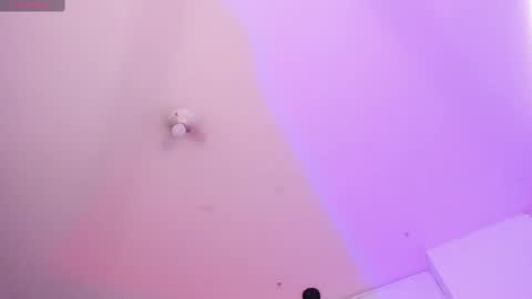 Snapshot of _tiffanyy chatting on 02/01/25, 03:28 Tifany online show from 02/01/25, 03:28