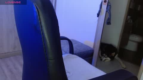 Rousse  online show from 02/23/26, 04:26