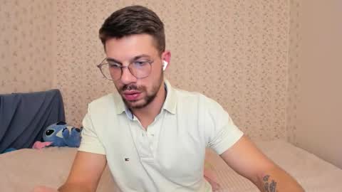 Tony Wolf online show from 12/18/25, 09:43