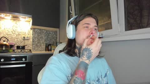 Snapshot of _torfin_ chatting on 01/04/25, 05:26 _torfin_ online show from 01/04/25, 05:26