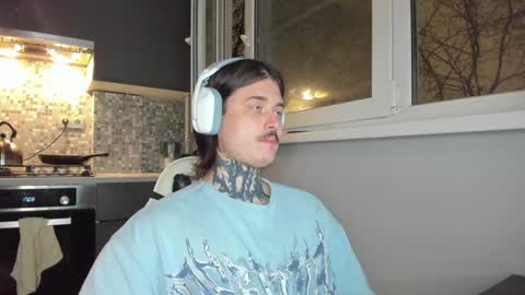 Snapshot of _torfin_ chatting on 01/13/25, 10:24 _torfin_ online show from 01/13/25, 10:24