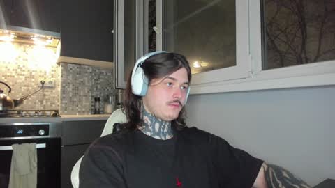 Snapshot of _torfin_ chatting on 01/15/25, 04:21 _torfin_ online show from 01/15/25, 04:21