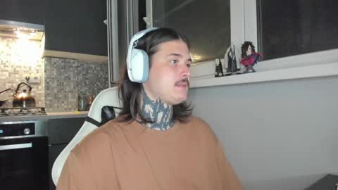 Snapshot of _torfin_ chatting on 02/15/25, 10:10 _torfin_ online show from 02/15/25, 10:10