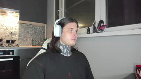 Snapshot of _torfin_ chatting on 03/05/25, 12:38 _torfin_ online show from 03/05/25, 12:38