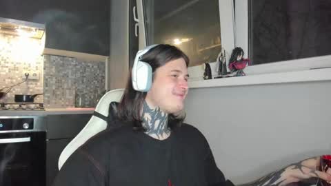 Snapshot of _torfin_ chatting on 03/05/25, 03:40 _torfin_ online show from 03/05/25, 03:40