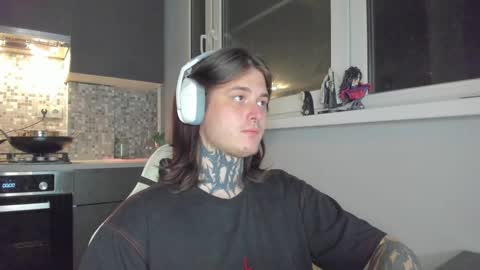 Snapshot of _torfin_ chatting on 03/07/25, 01:53 _torfin_ online show from 03/07/25, 01:53