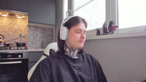 Snapshot of _torfin_ chatting on 03/10/25, 05:54 _torfin_ online show from 03/10/25, 05:54