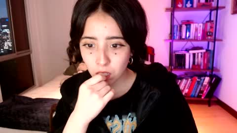 luna online show from 02/26/25, 11:26