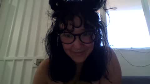 _tutti_frutti_ online show from 02/04/25, 10:45