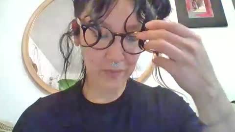 _tutti_frutti_ online show from 11/14/25, 02:43