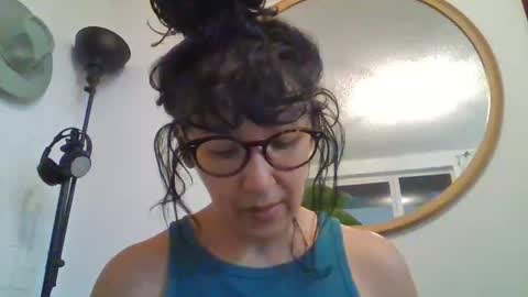 _tutti_frutti_ online show from 11/30/25, 12:14