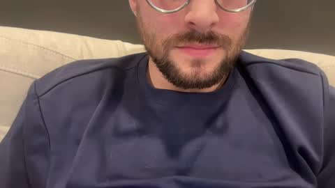 Snapshot of _ur_happy_meal chatting on 01/16/25, 03:23 DJ online show from 01/16/25, 03:23