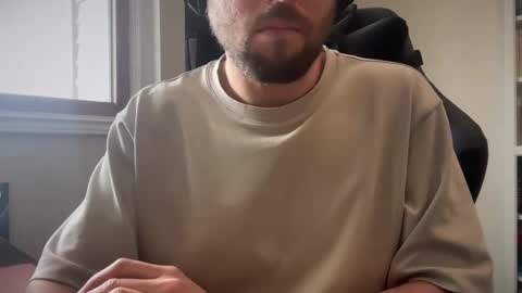 Snapshot of _ur_happy_meal chatting on 02/21/25, 04:05 DJ online show from 02/21/25, 04:05