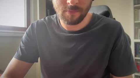 Snapshot of _ur_happy_meal chatting on 03/03/25, 07:28 DJ online show from 03/03/25, 07:28