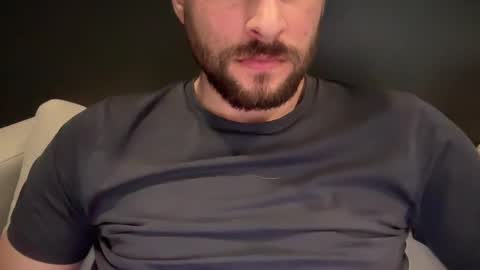 Snapshot of _ur_happy_meal chatting on 03/04/25, 04:27 DJ online show from 03/04/25, 04:27