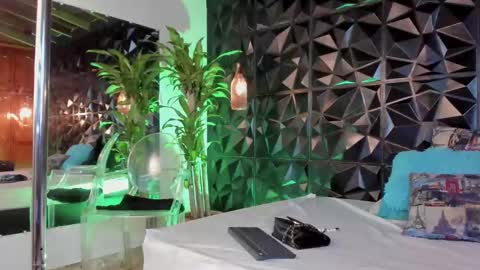 _valentina_69 online show from 12/07/24, 02:31