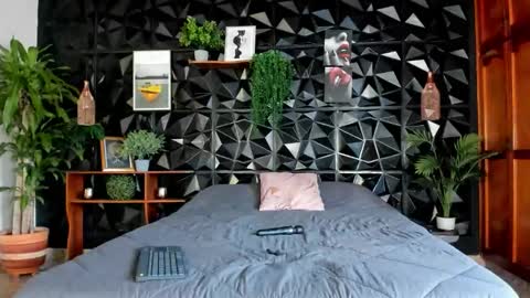 _valentina_69 online show from 10/21/25, 02:40