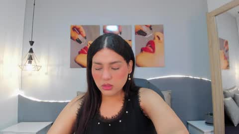 Snapshot of _valerycooper chatting on 04/28/26, 11:37 _valerycooper online show from 04/28/26, 11:37