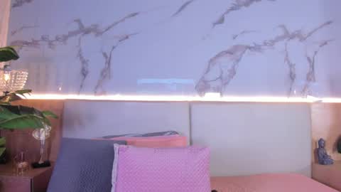 Valery online show from 04/22/26, 04:04