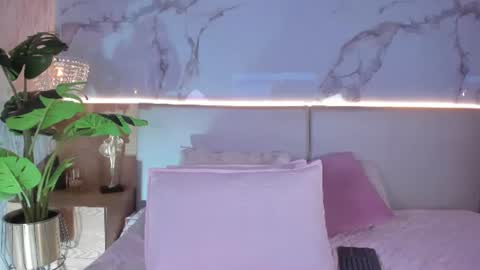 Valery online show from 06/09/26, 03:40