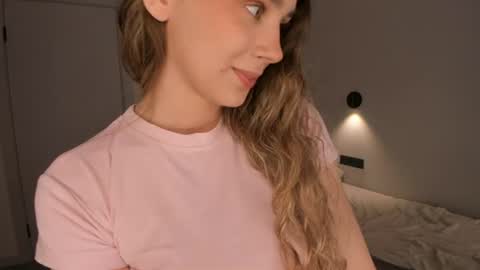 Viola online show from 07/04/26, 06:52