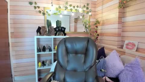 Sol online show from 02/17/26, 10:45