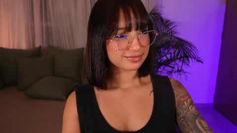 VICTORIA online show from 04/18/26, 12:03