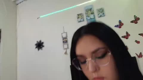 _victoriia_971 online show from 02/19/25, 12:11