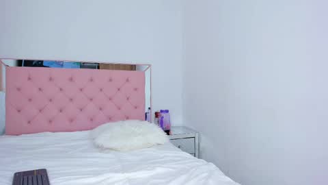 Violeta online show from 03/12/25, 04:08