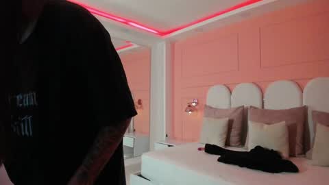  Vix  online show from 12/02/24, 09:50