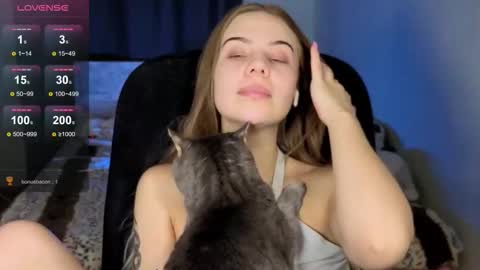 Vera online show from 10/14/25, 11:00