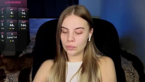 Vera online show from 10/16/25, 09:10