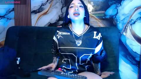 _weird_sativa online show from 04/25/26, 07:00