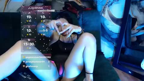 Snapshot of _weird_sativa chatting on 04/25/26, 01:41 _weird_sativa online show from 04/25/26, 01:41