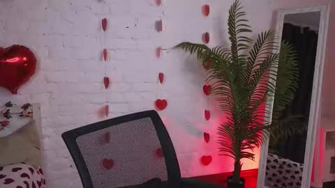 Snapshot of _wendy_evans_ chatting on 02/08/25, 07:38 Wendy online show from 02/08/25, 07:38