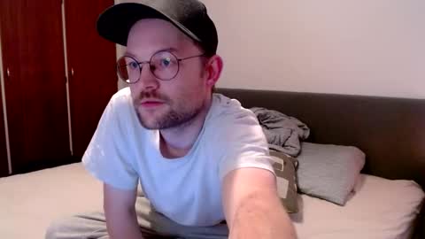 _whoisthatguy_ online show from 02/01/26, 12:48