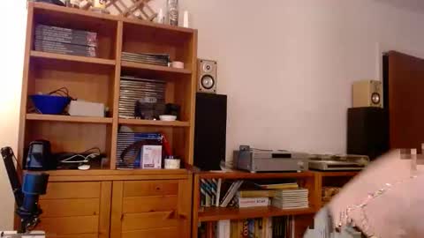 _whoisthatguy_ online show from 03/14/26, 05:40