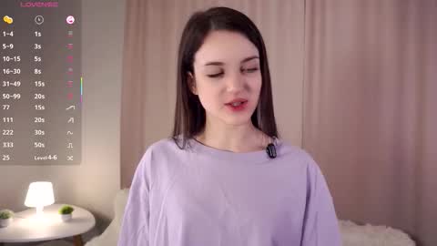 Snapshot of _wicked_game chatting on 11/30/25, 07:12 Anna online show from 11/30/25, 07:12