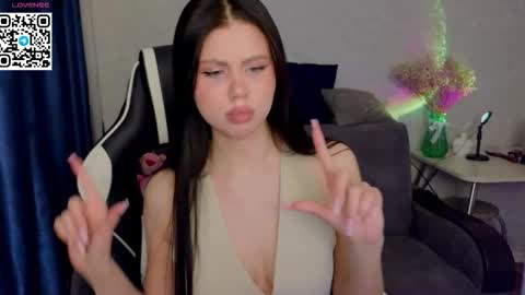 Fiona and Wayne online show from 03/11/26, 05:52