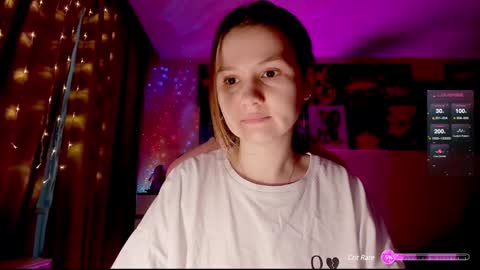 Snapshot of _witch__ chatting on 12/25/24, 08:07 Enni online show from 12/25/24, 08:07