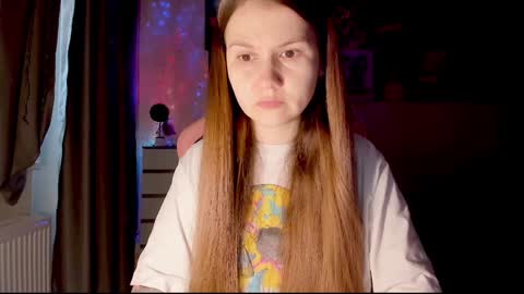 Snapshot of _witch__ chatting on 01/07/25, 07:52 Enni online show from 01/07/25, 07:52