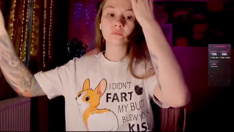 Snapshot of _witch__ chatting on 02/04/25, 07:40 Enni online show from 02/04/25, 07:40