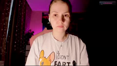 Snapshot of _witch__ chatting on 02/14/25, 08:21 Enni online show from 02/14/25, 08:21