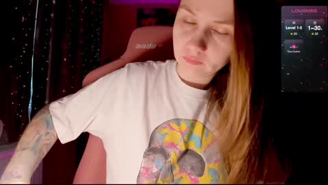 Snapshot of _witch__ chatting on 02/26/25, 07:42 Enni online show from 02/26/25, 07:42