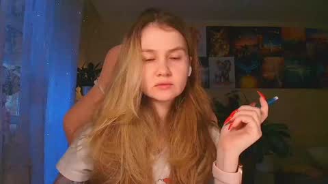 Snapshot of _witch__ chatting on 11/23/25, 08:03 Enni online show from 11/23/25, 08:03