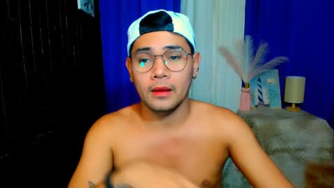 Snapshot of _xxcocksucker chatting on 12/29/24, 01:28 _xxcocksucker online show from 12/29/24, 01:28