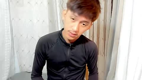 Snapshot of _xxhavefunwithme69_ chatting on 04/27/26, 12:25 Andrei online show from 04/27/26, 12:25
