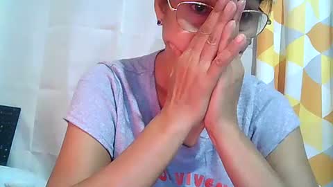 just call me miss  online show from 02/13/25, 02:20