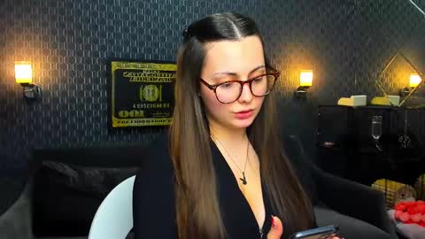 _your__pleasure_ online show from 11/04/25, 07:02